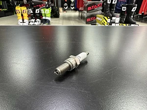 Свеча DENSO CBS300-NC250